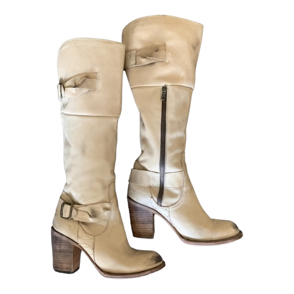 RARE Freebird by Steven 'BRUSH' boots in distressed cream color Size 9 - Picture 2 of 7